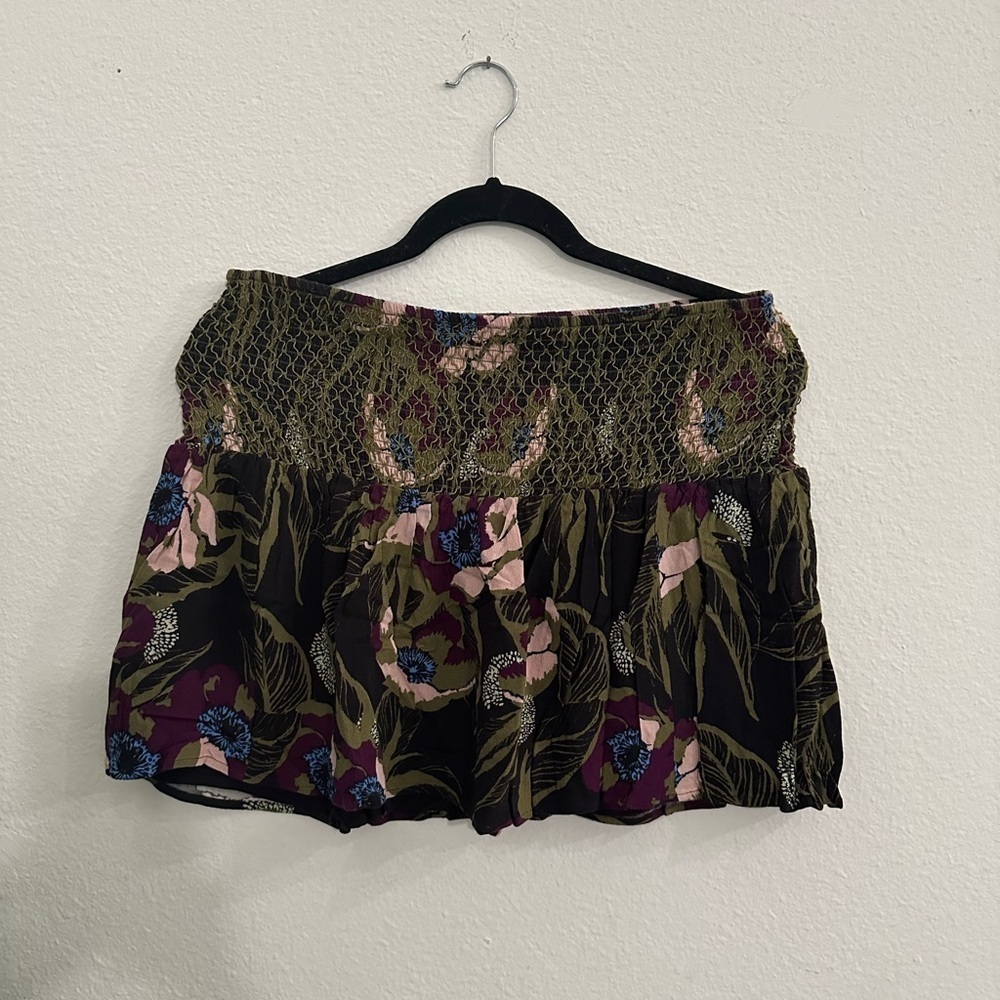 Free people floral print skirt Sz L Hawaiian print vacation beach 🏝️ 🏖️ summer